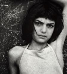 Letizia Battaglia stellt in Forlì aus: 50 Jahre Fotografie