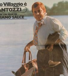 Fantozzi exposé à Bologne : livres, films et souvenirs de l'anti-héros italien