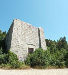 Dans les ruines du fascisme : le mausolée inachevé de Costanzo Ciano à Livourne