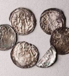Ritrovato un raro tesoretto di monete medievali al Molkenmarkt di Berlino