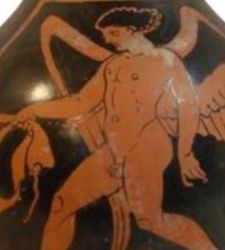 Reperti archeologici recuperati: 12 opere tornano allo Stato e saranno esposte a Vibo Valentia