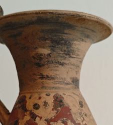 Veneto, i Carabinieri consegnano alla Soprintendenza dieci reperti archeologici trafugati