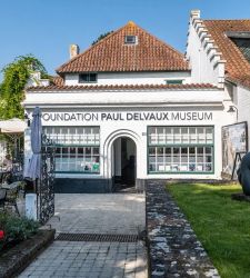 Das Paul-Delvaux-Museum in Saint-Idesbald: eine Reise in das traumhafte Universum des belgischen Meisters des 20.