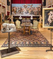 Die 54. Ausgabe der Pennabilli Antiques wird eröffnet, ein Ausstellungsmarkt, der Kunstschätze ins Dorf bringt