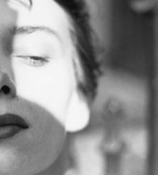 Saul Leiter and the aesthetics of almost: when art turns time into emotion