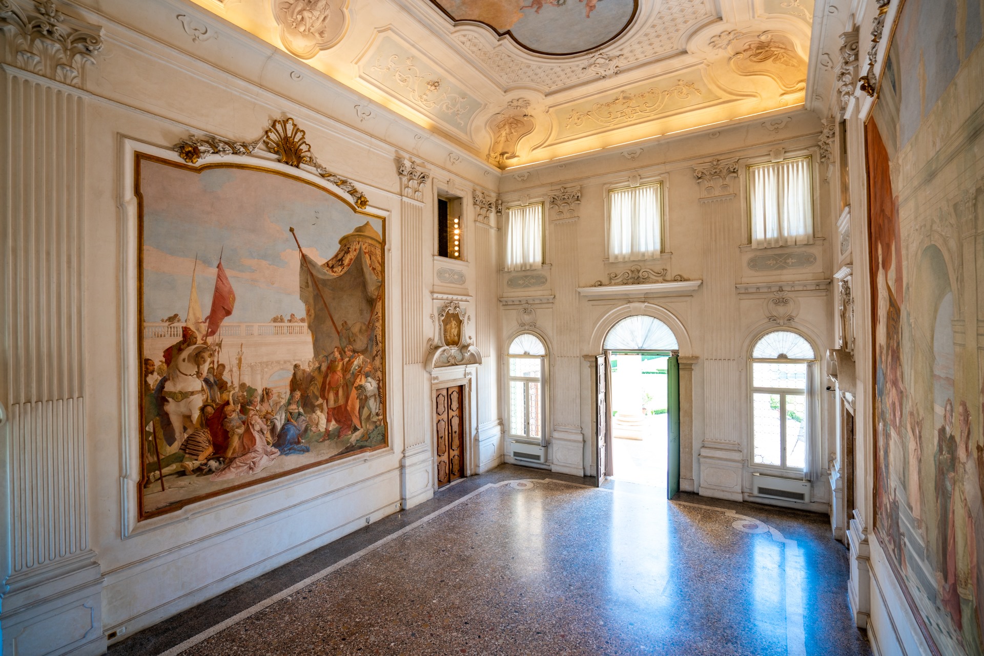 The hall of honor. Photo: Villa Cordellina / IAT / Province of Vicenza