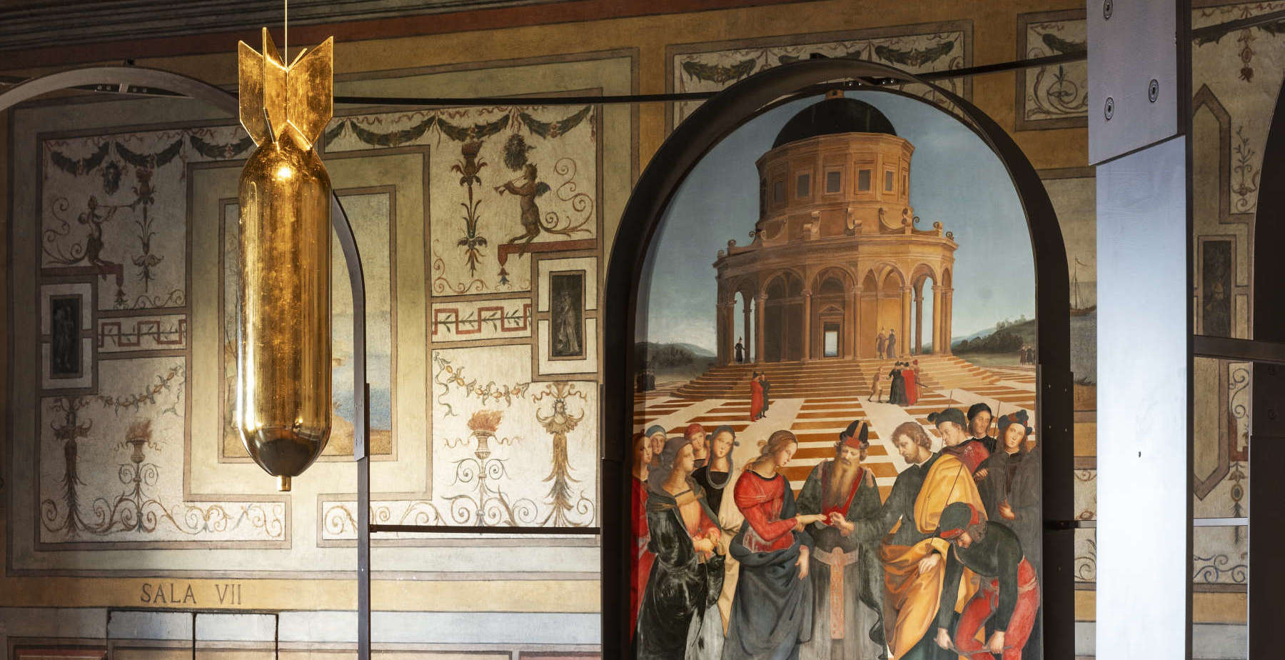 Paolo Canevari, la storia ferita tra sacro e guerra. Com'è la mostra di Città di Castello