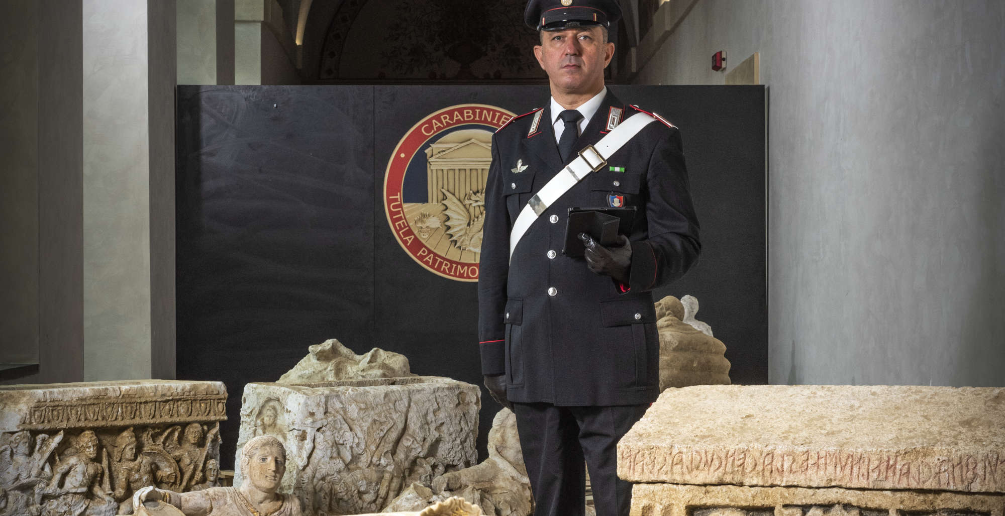 Ecco come i Carabinieri lottano contro il traffico di reperti: intervista al Comandante Archeologia
