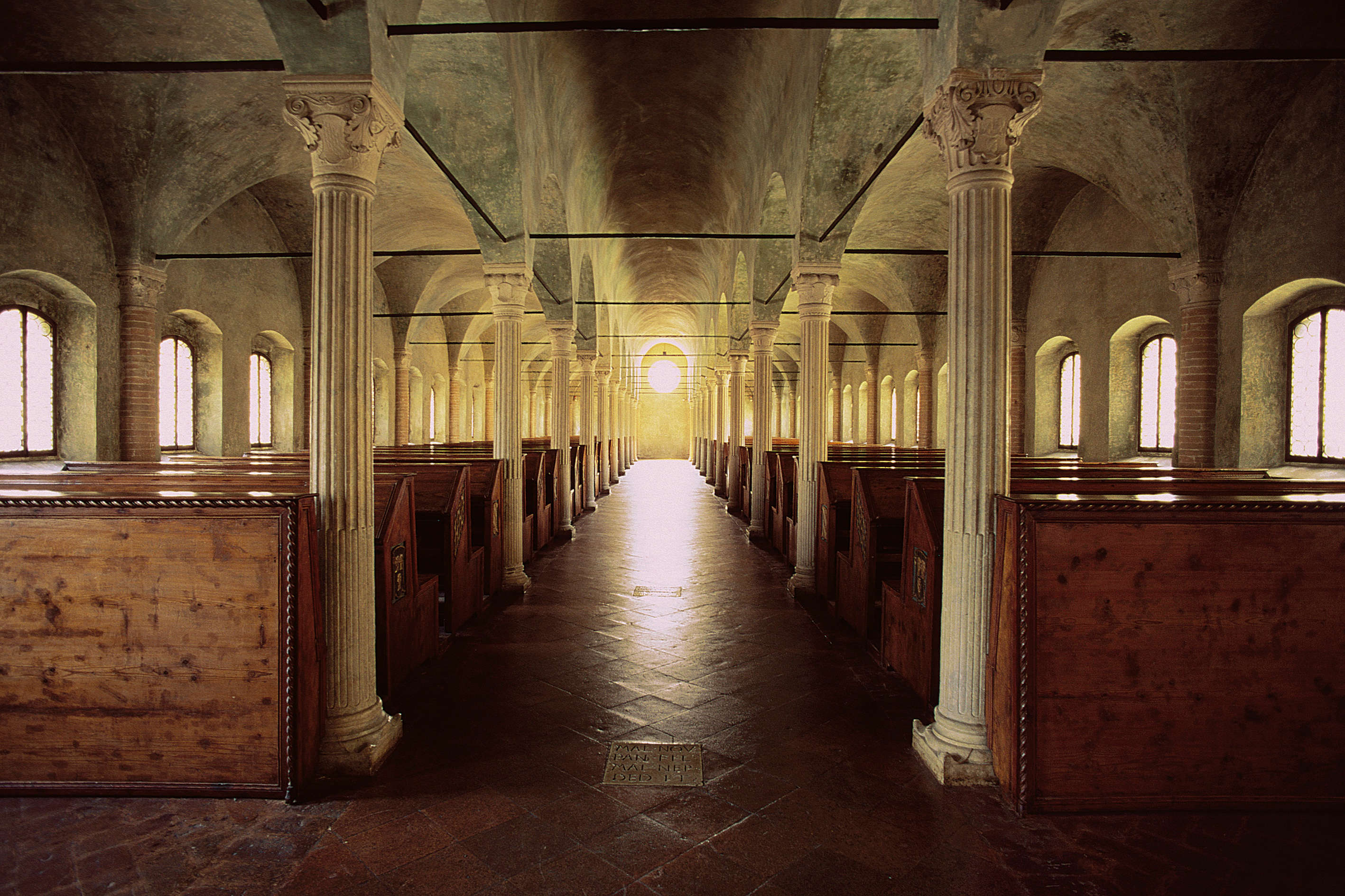 Cesena, Biblioteca Malatestiana, Aula del Nuti. Photo : Archives du SIA de Cesena, CC BY-NC-SA 3.0