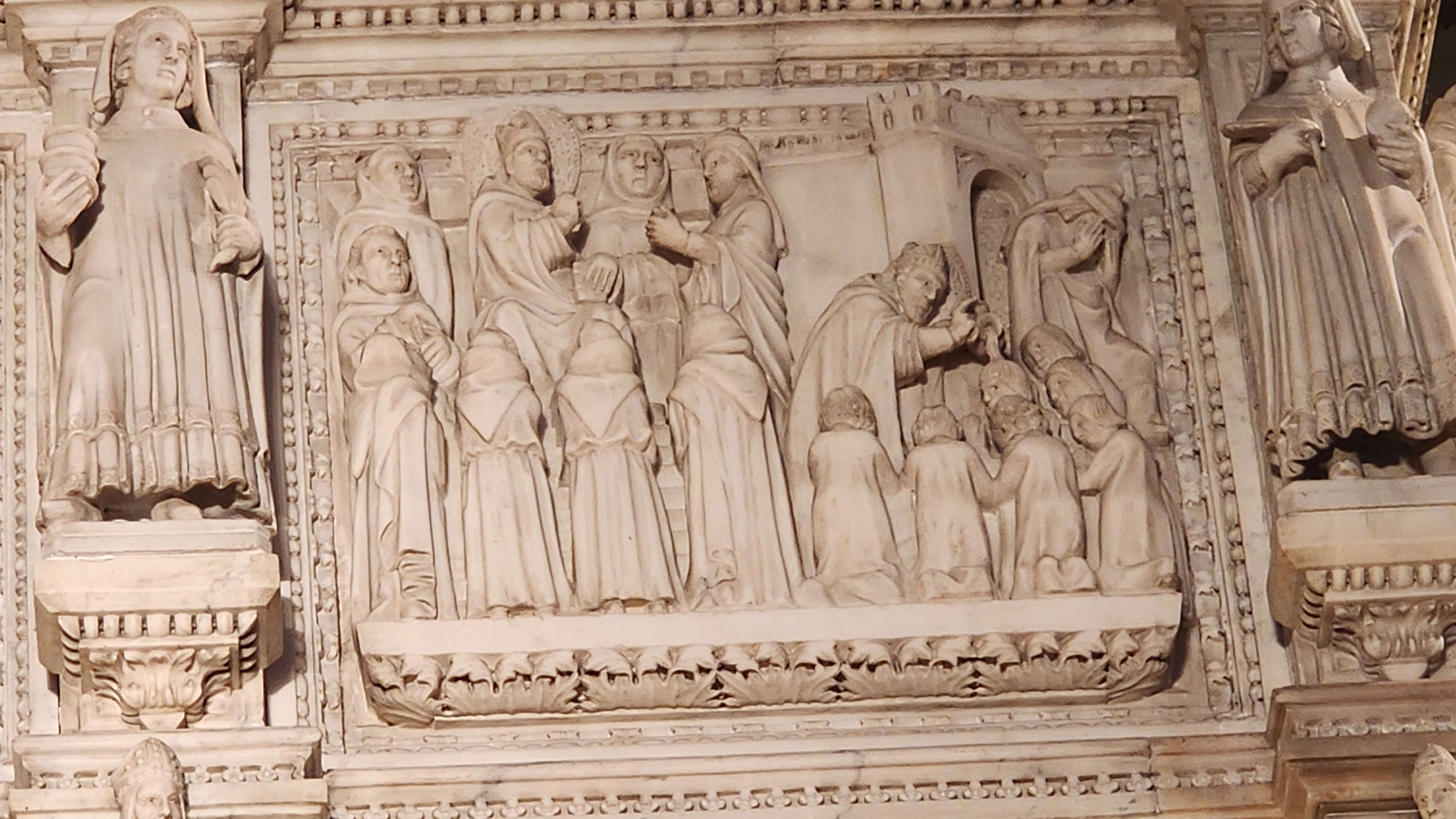 Pavia, Arca di Sant'Agostino. Foto: Finestre sull'Arte