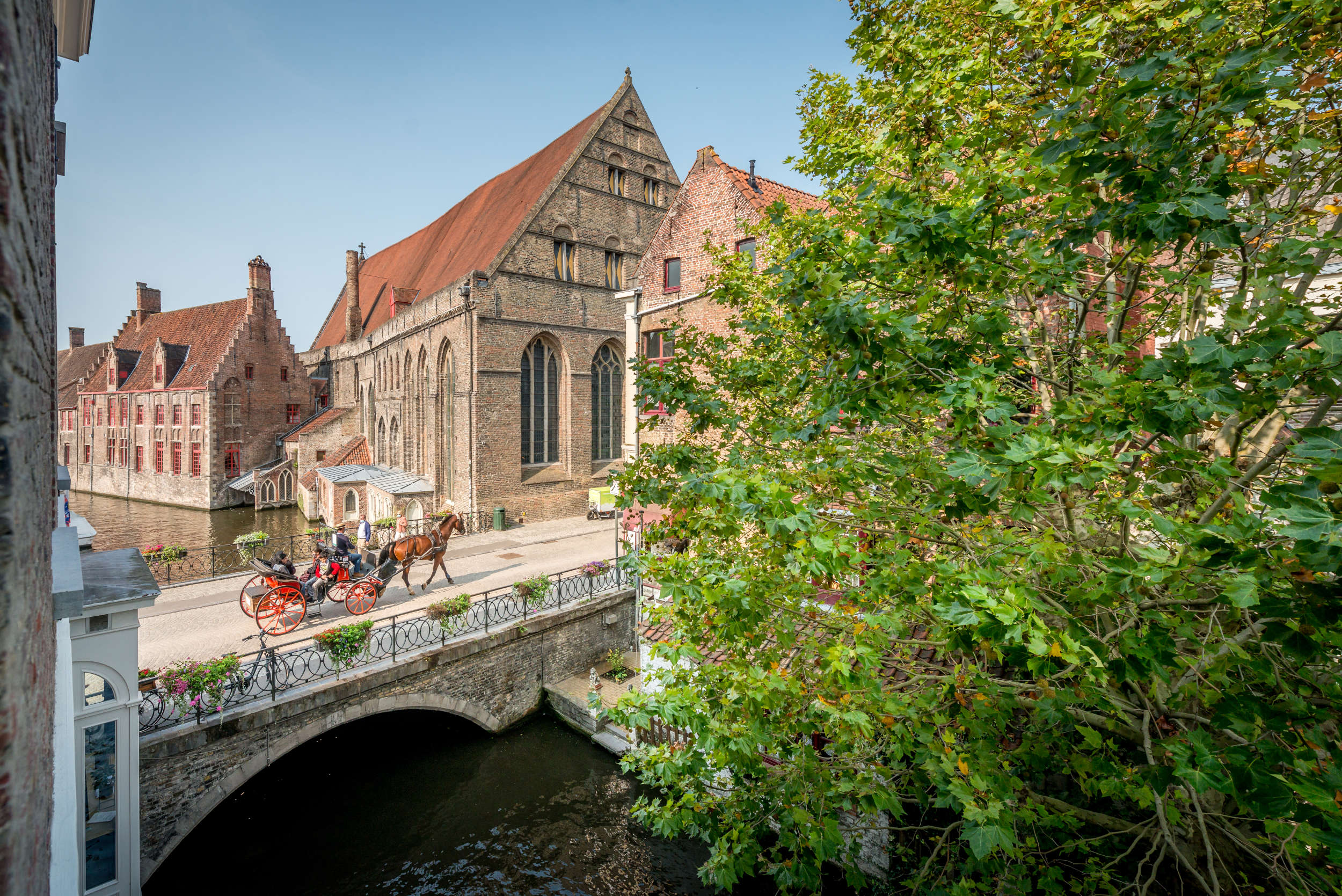 Bruges, Mariabrug. Photo: Visit Bruges / Jan Darthet