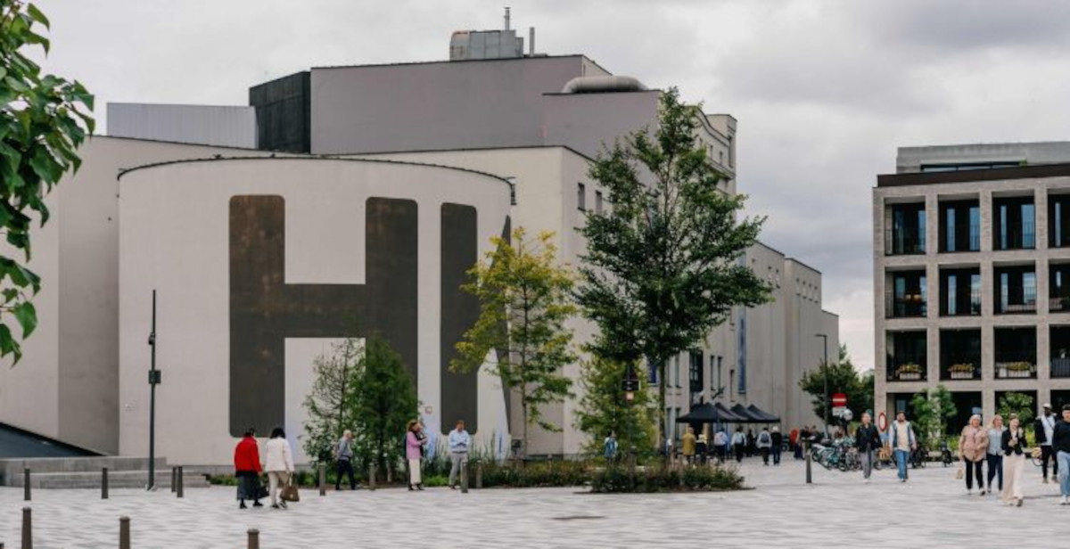 Anversa, i galleristi fanno causa alla ministra Gennez sul futuro del museo M HKA