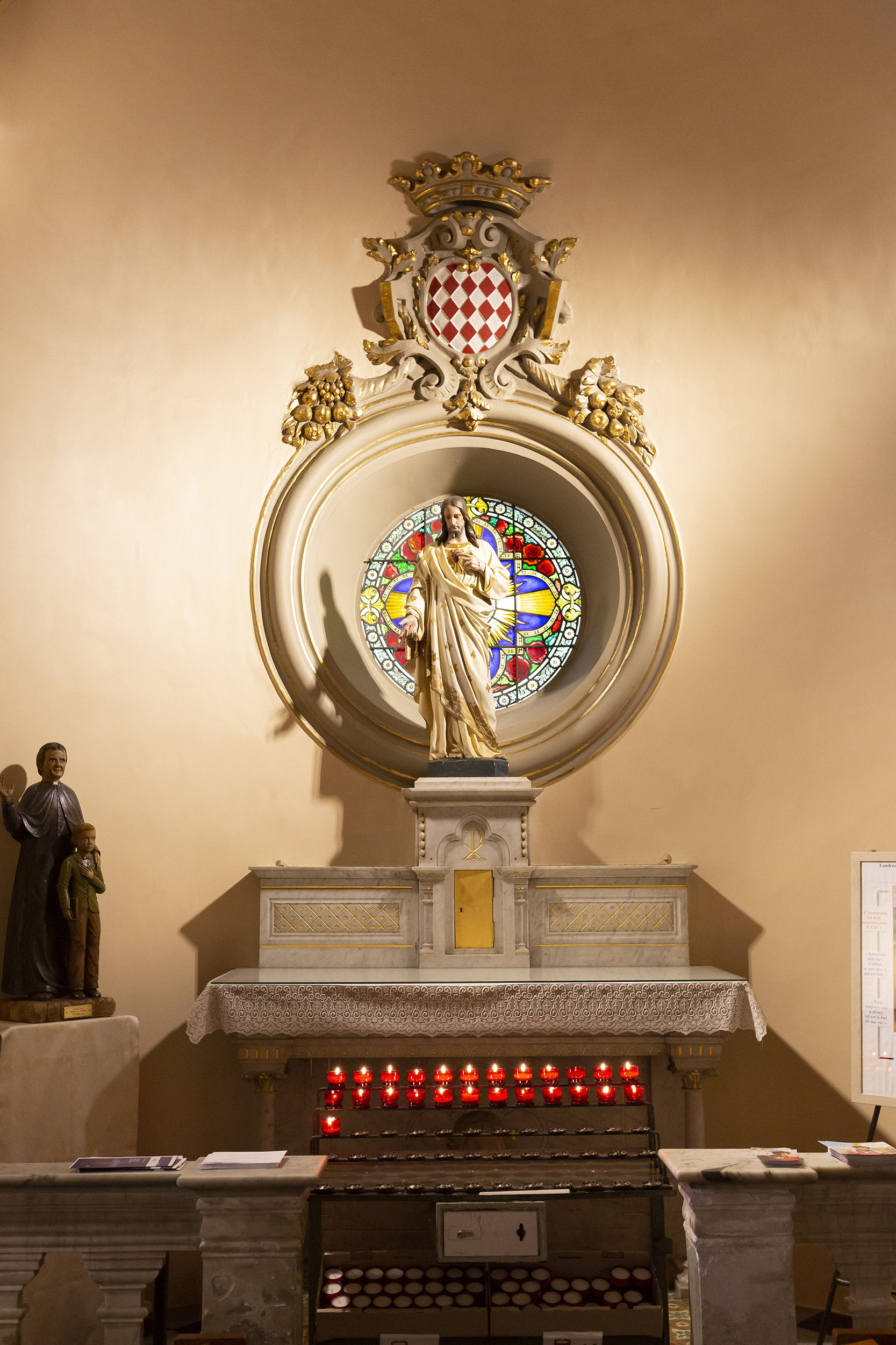 Das Innere der Kirche St. Devote. Foto: &copy;BenjaminVergely