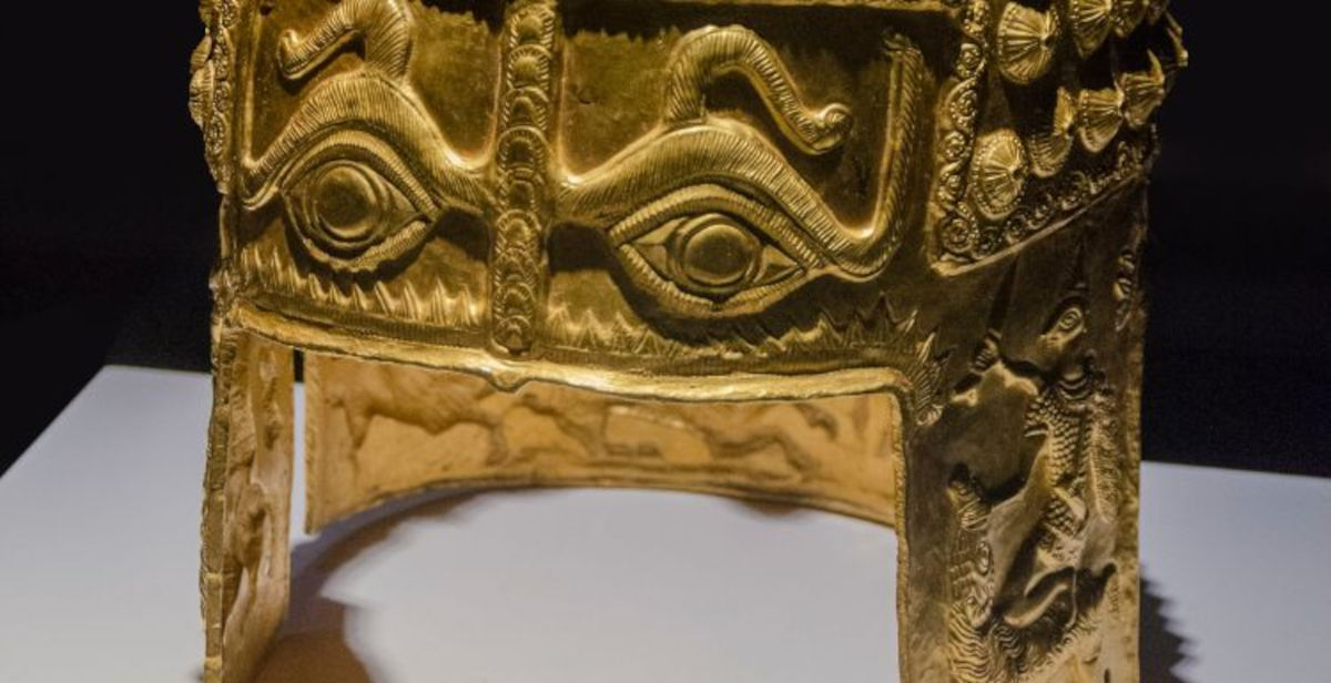 Recuperati l’elmo d’oro di Coțofenești e due bracciali rubati dal Drents Museum nel gennaio 2025