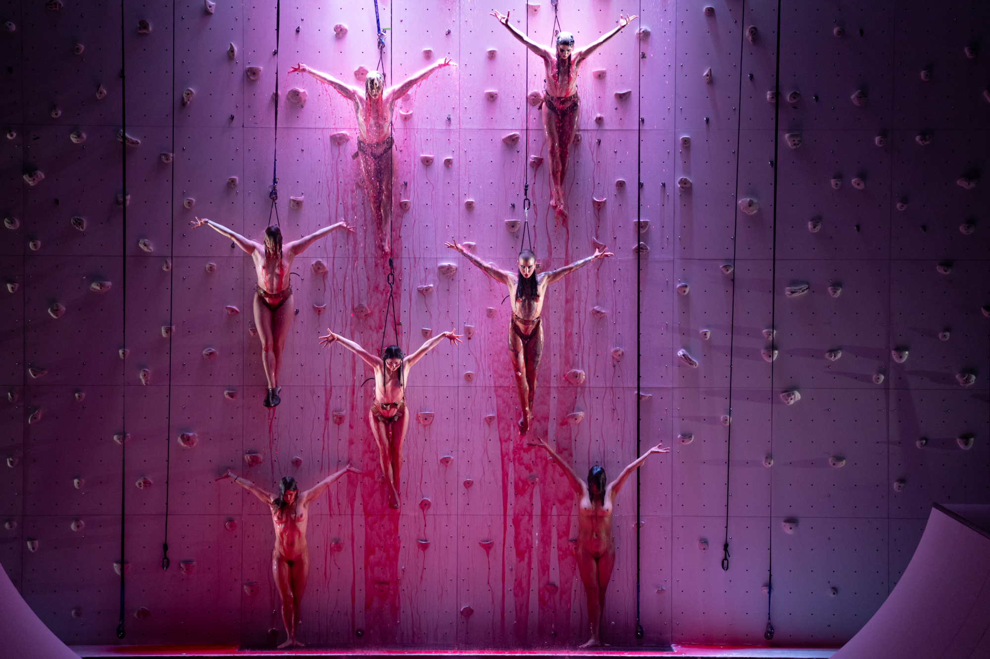 Biennale Venezia, l'Austria punta sulle azioni performative di Florentina Holzinger