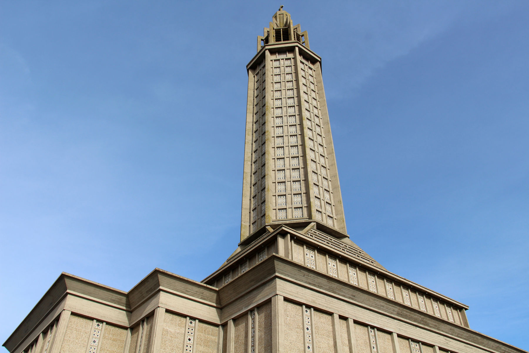 Iglesia de San José en Le Havre. Foto: Wikimedia Commons | Fred Romero - Distribuida bajo licencia Creative Commons Reconocimiento 2.0 Genérico (EE.UU.)