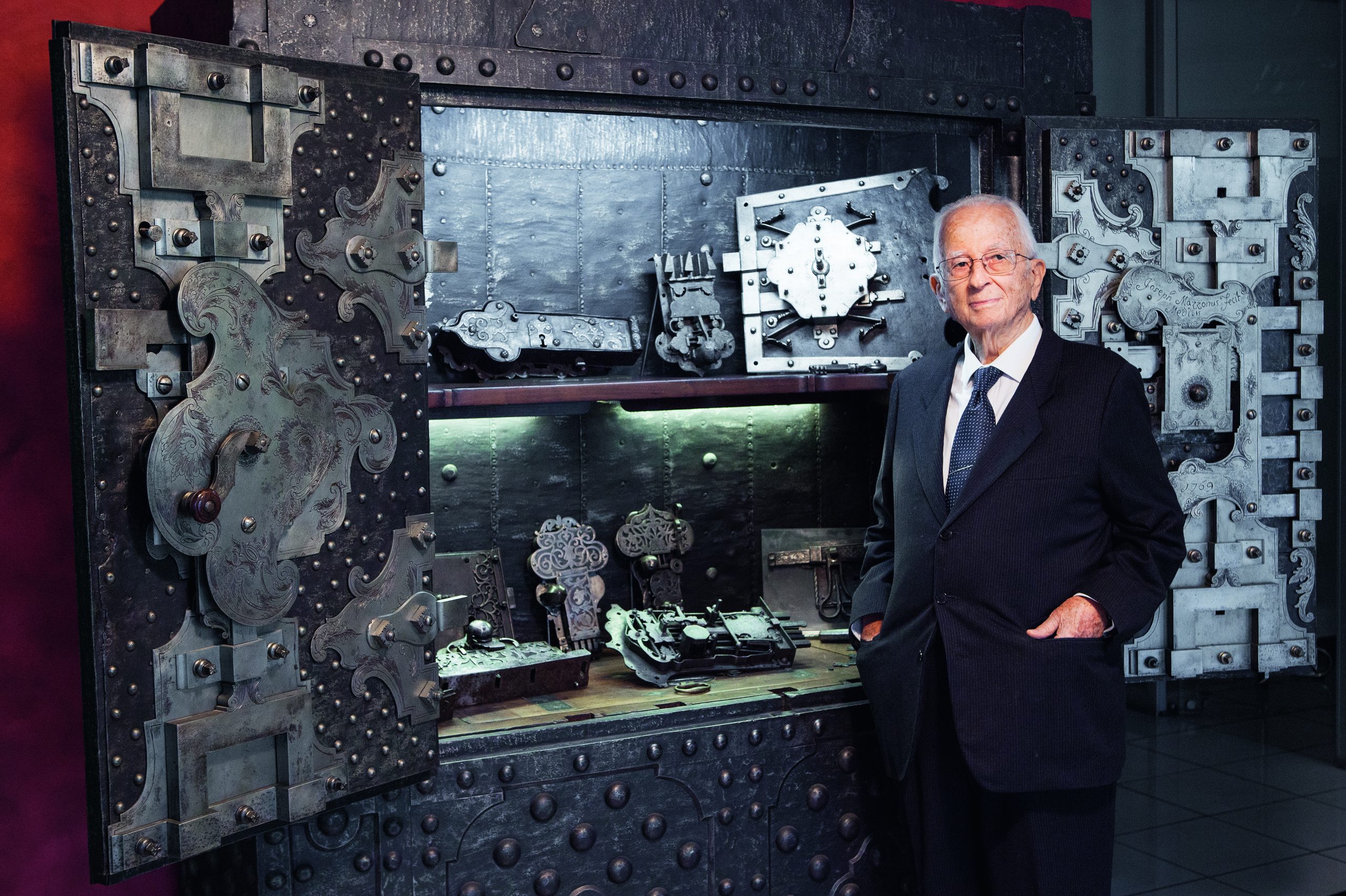 Milano, va all’asta la collezione Conforti: mille anni di chiavi e serrature