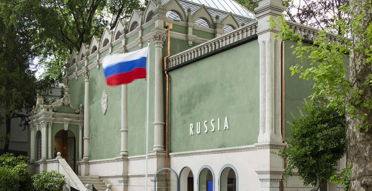 L'UE minaccia di ritirare i fondi alla Biennale di Venezia se la Russia partecipa
