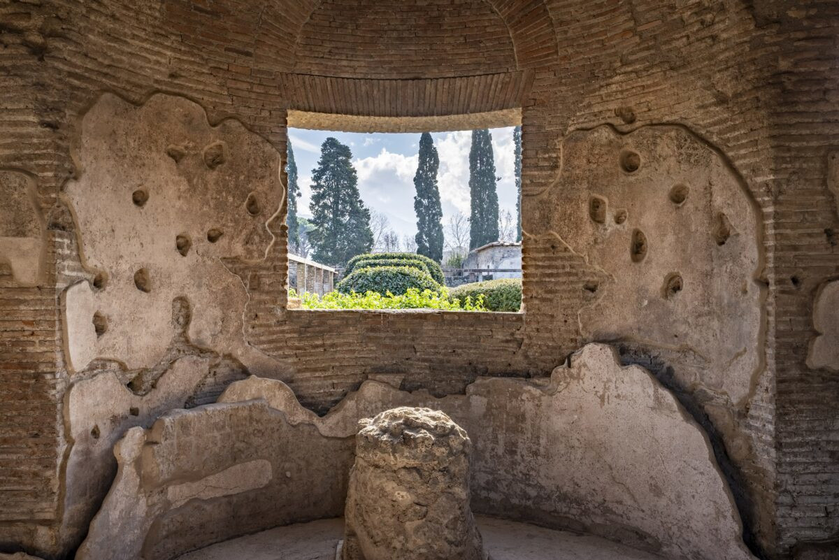 8 marzo a Pompei: apertura speciale delle aree femminili delle terme e itinerari dedicati a cosmesi e ornamenti