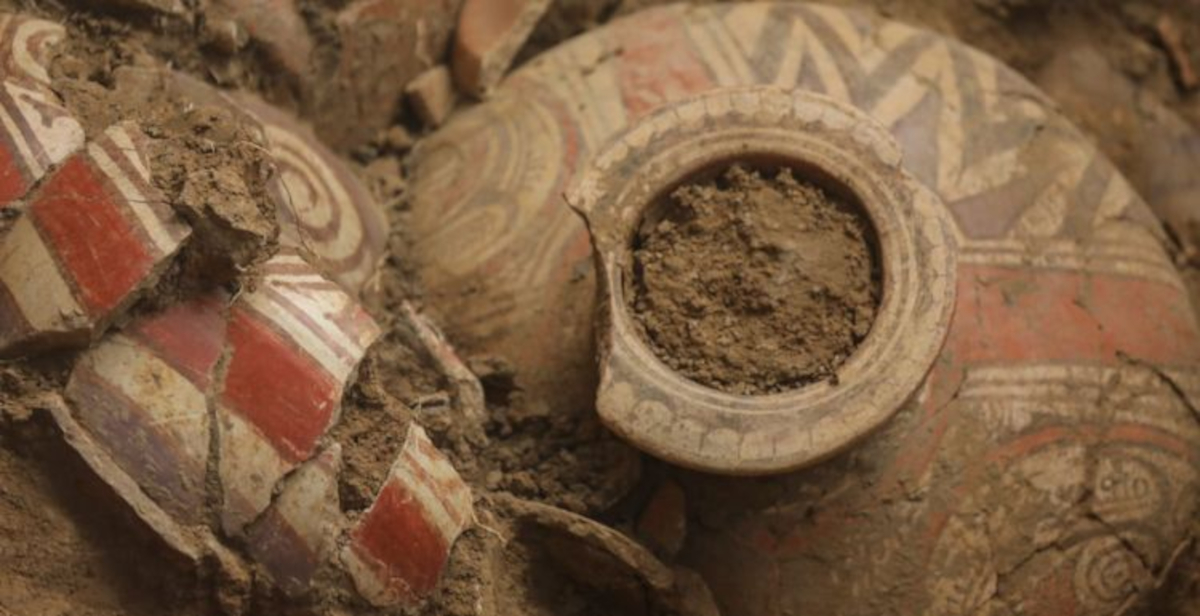 Panama, scoperta una tomba preispanica di oltre mille anni con un ricco corredo funerario