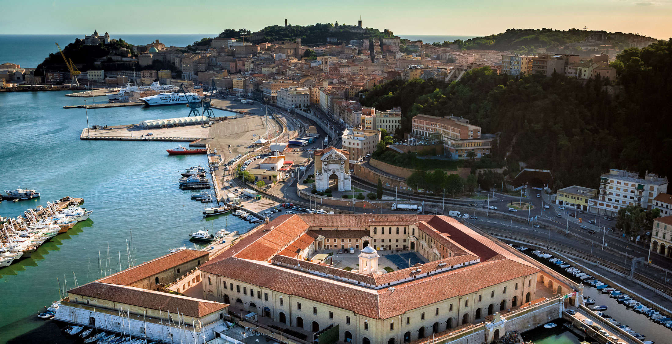 Ancona è la Capitale italiana della Cultura 2028, vince il progetto “Questo Adesso”