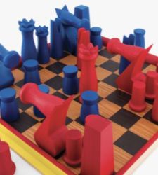 Phillips launches deluxe edition of Alexander Calder chess set