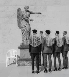 In Brescia, forty photographers capture the Winged Victory on the bicentennial of its discovery