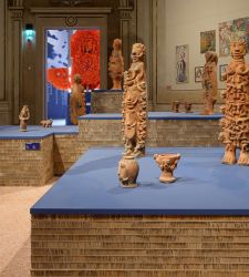 Alla Biennale di Venezia, natura e artigianato battono la tecnologia. A chi i Leoni?