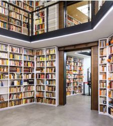 The Umberto Eco Library opens in Bologna, featuring over 32,000 volumes from his home and study