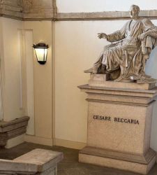 Brera: Restoration of the monuments to Parini and Beccaria Begins with the Botticino School