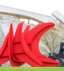 En Par&iacute;s, la Fundaci&oacute;n Louis Vuitton rinde homenaje a Alexander Calder con una gran retrospectiva.