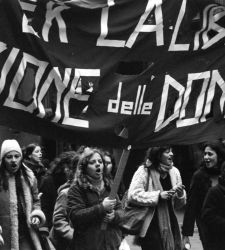 From Mental Hospitals to Feminist Struggles: 200 Photographs by Carla Cerati at Palazzo Reale in Milan to Mark Her Centennial