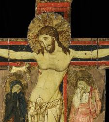 A rare 13th-century painted cross from Corso di Buono at the BIAF: it&rsquo;s worth 1.2 million