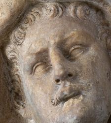 Bolton apadrina una estatua de la catedral de Mil&aacute;n: se ha restaurado el enigm&aacute;tico H&eacute;rcules o &laquo;santo guerrero&raquo;