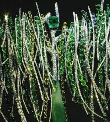 Feng J, the designer who transforms Monet&rsquo;s paintings into fine jewelry pieces