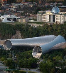 La Georgia filorussa demolir&agrave; la Rike Concert Hall di Fuksas, simbolo della modernizzazione del paese