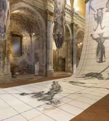 A large decorated cloth in a 17th-century church: in Cremona, the work of Castelli and Cherstich