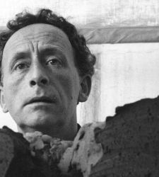 Leoncillo, el &aacute;rbol como materia: en Mil&aacute;n, la primera exposici&oacute;n del artista en la galer&iacute;a Thaddaeus Ropac
