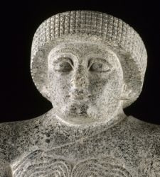 Im Louvre f&uuml;hrt eine Ausstellung zur Entdeckung des antiken Mesopotamiens durch das Thema Wasser