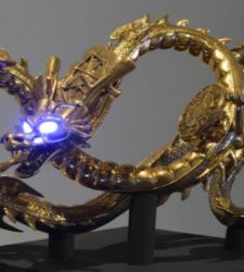 Luca Pozzi brings to Verona a dragon inspired by Dragon Ball and quantum gravity