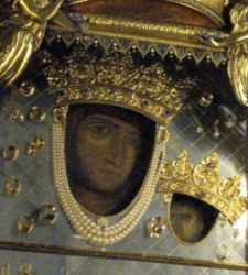 Furto nella Basilica di San Luca a Bologna, infranto il vetro protettivo della Sacra Immagine