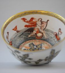 At MIC Faenza an exhibition on the porcelain of the Hausmalers, the painters at home in the 18th century