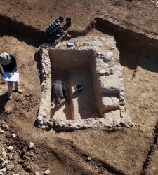 Israel: A 2,000-year-old Jewish ritual bath weighing 25 metric tons has been discovered. It was moved using a crane.