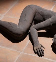 Mimmo Paladino returns to Milan: Palazzo Citterio presents the installation of the Sleepers