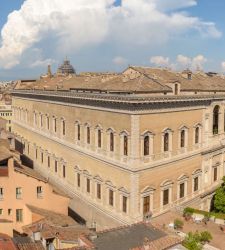 Rome: Restoration of Palazzo Farnese Complete&mdash;Facades and Roofs Shine Once Again