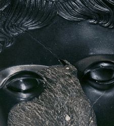 Palazzo Strozzi widmet dem Fragment eine gro&szlig;e Ausstellung, von der Arch&auml;ologie bis zur zeitgen&ouml;ssischen Kunst