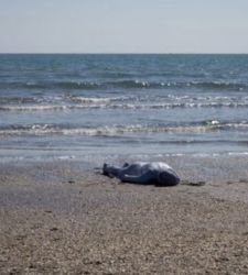 Naked and lying on the beach at Venice Lido: they thought he was a corpse, he was an artist