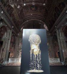 Milan, Deloitte Gallery opens to the public with Fabrizio Plessi's "Capita Aurea"