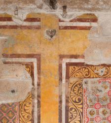 Lucca's Holy Face temple restored: remains of medieval chapel and polychrome painting discovered 
