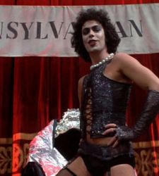Farewell to Tim Curry, an Iconic Actor of Cult Cinema